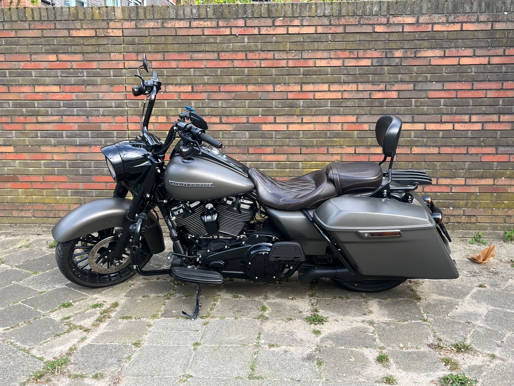 Harley-Davidson Touring: Road King Special (FLHRXS) – Usato da Oberwil b. Zug venduto da Julianaranya
