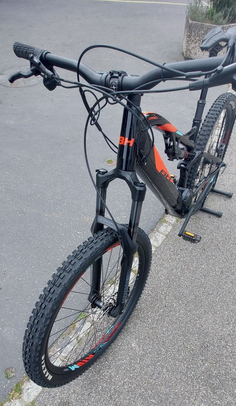 Biciclette: BH Bikes Atom Lynx 5.5, 29-er Testmodell 150km – Usato da Oberbipp venduto da Ciudadela 9