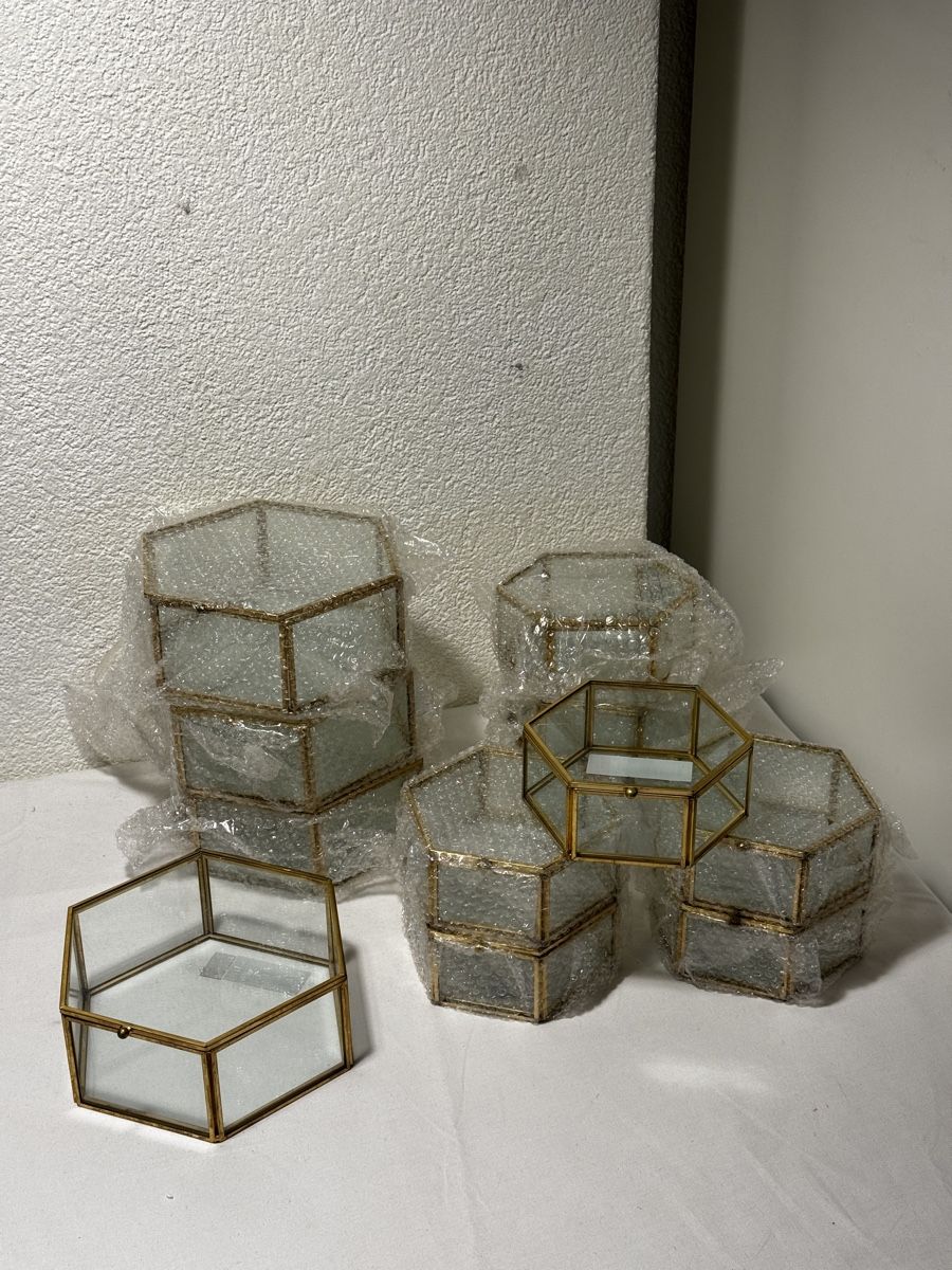 Portagioie: 12 Vintage Glasboxen/ Schmuckkästchen – Nuovo e nell'imballaggio originale da Stüsslingen venduto da leo_nzh6 6