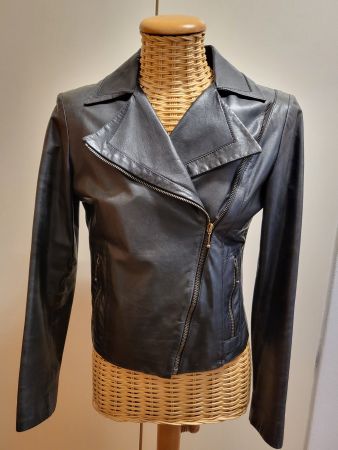 Blouson en cuir noir