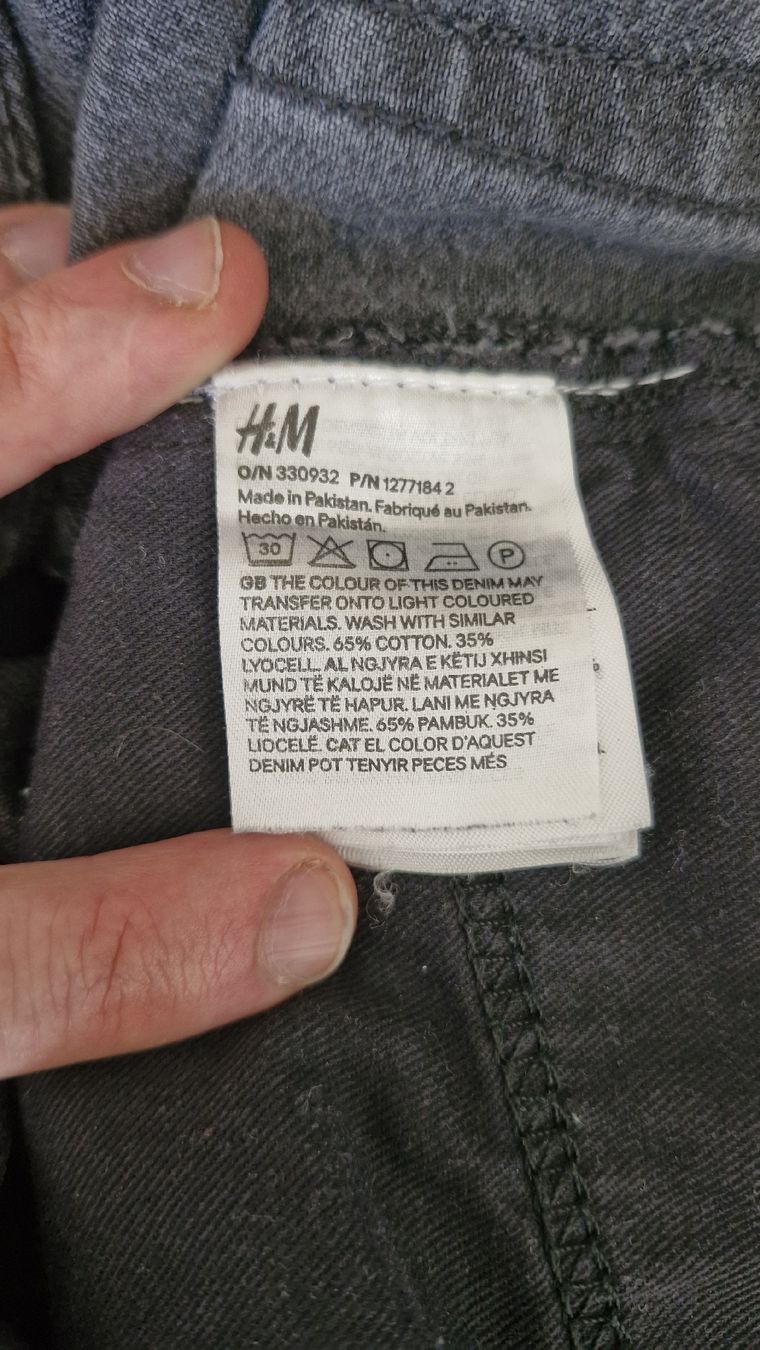 H&M Jeans: H&M Jeans Straight Loose Fit – Usato da Fällanden venduto da elia_cicho 3