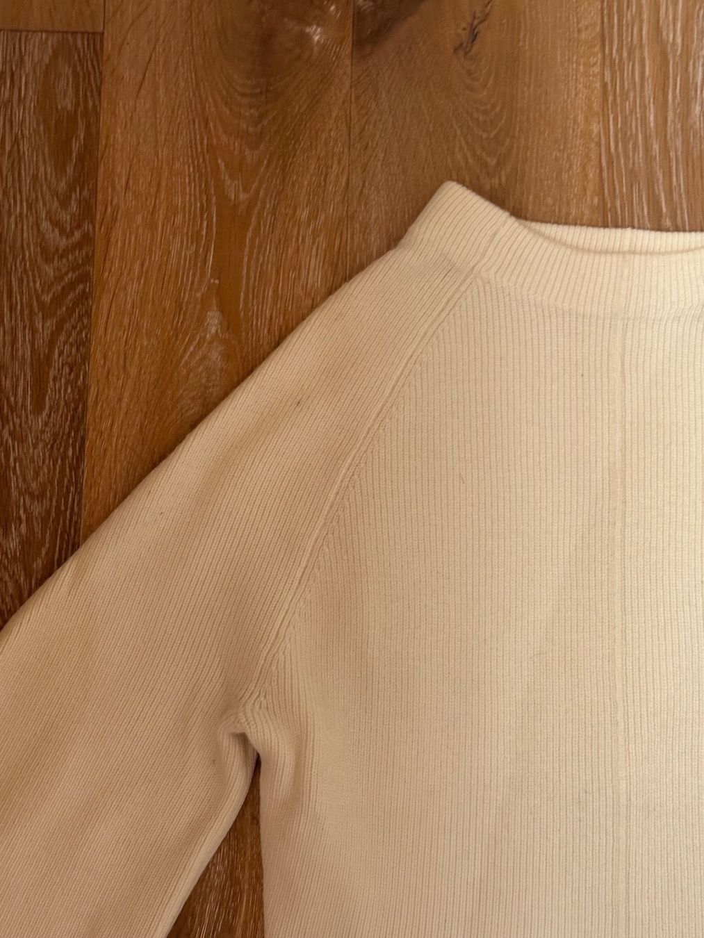 Zara Tops: Great cream knitted top. S – Gebraucht aus Grund b. Gstaad von PlageNeigeplus 2