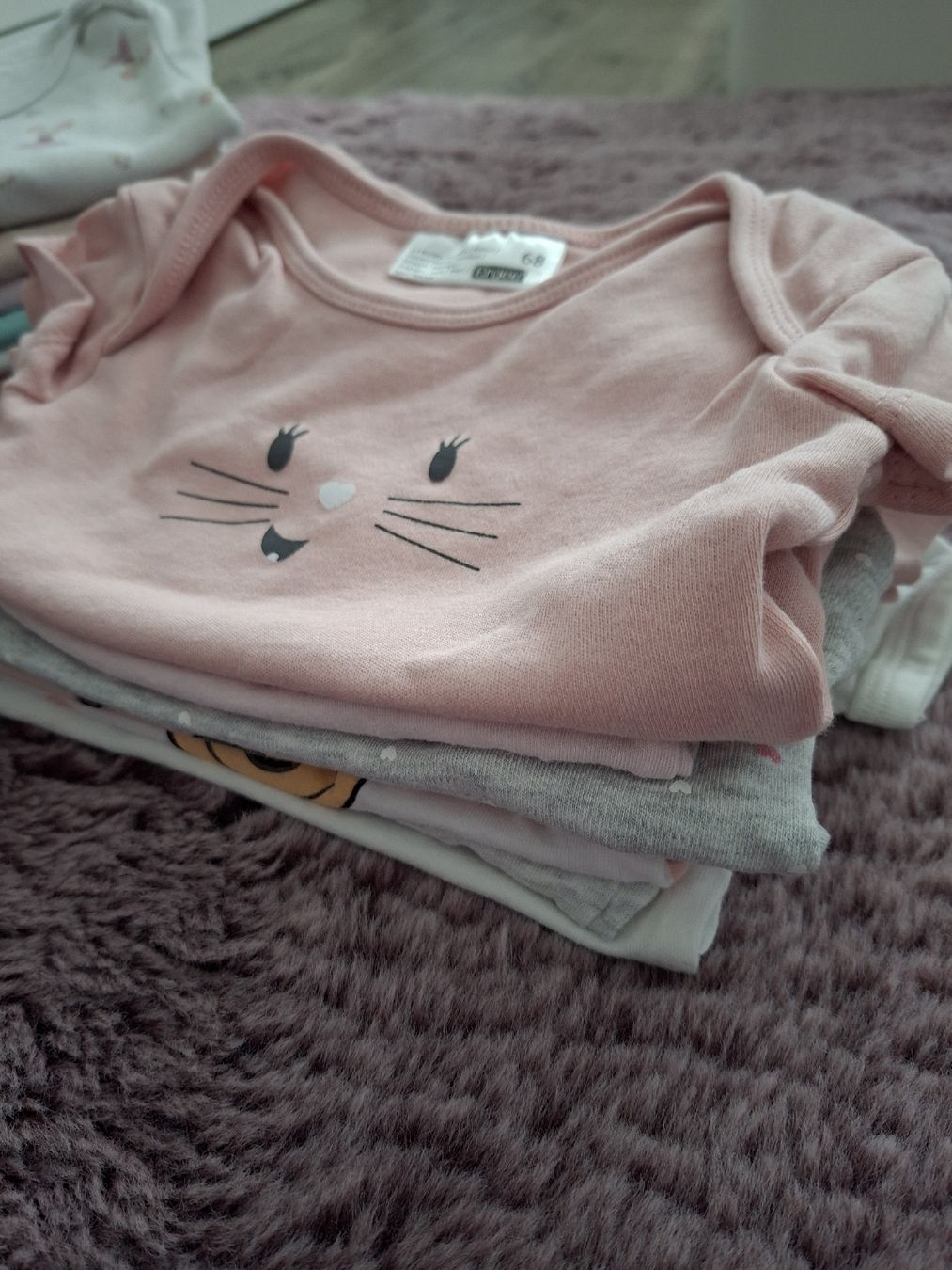 Lotti & Set di vestiti: Baby-Bodys Grösse 68, 14 Stk. – Usato da Winterthur venduto da Ausmisten2026 2
