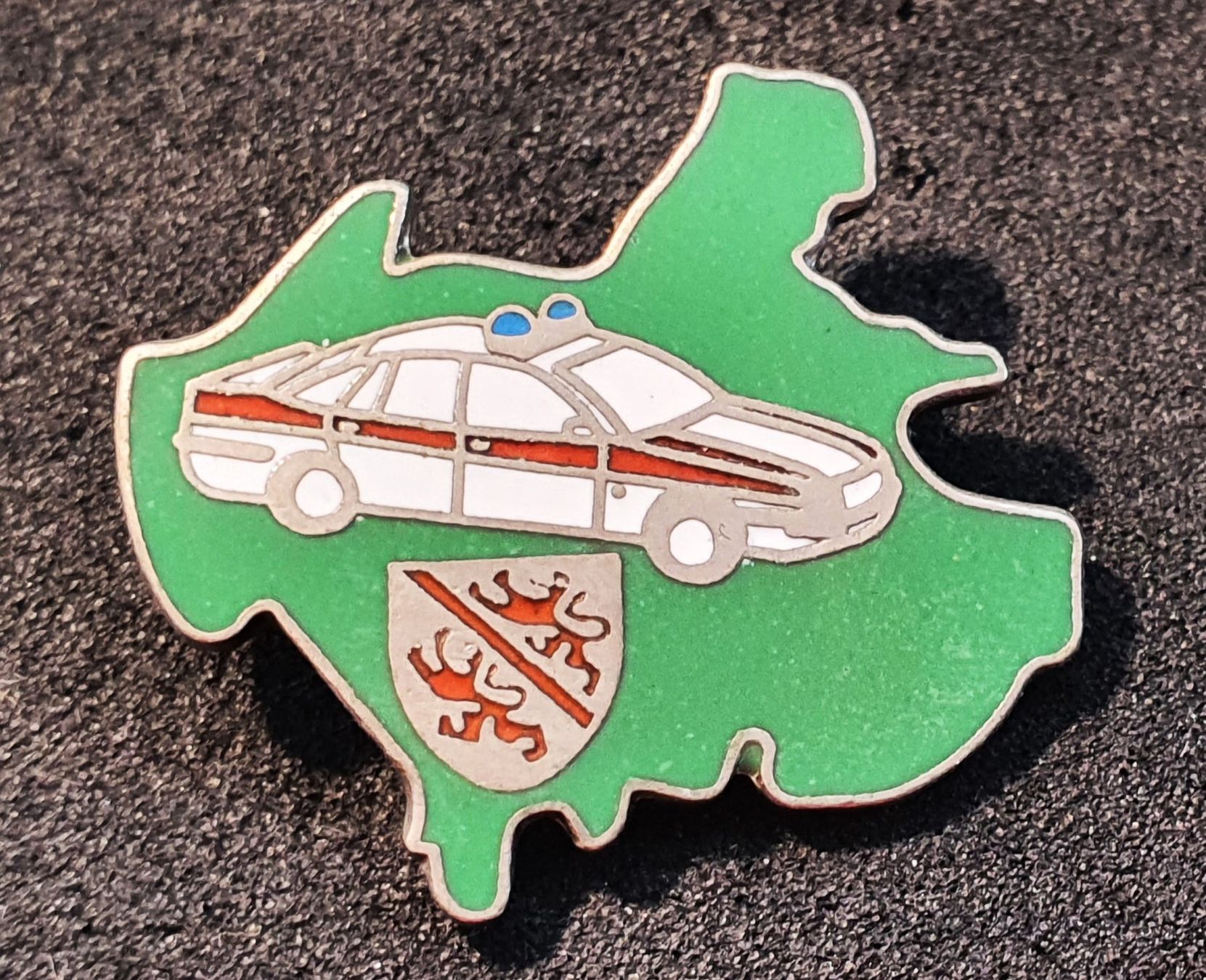 Plaketten & Abzeichen: CC147B - Pin Polizei Winterthur – Gebraucht aus Reinach BL von Boston-Verkauf