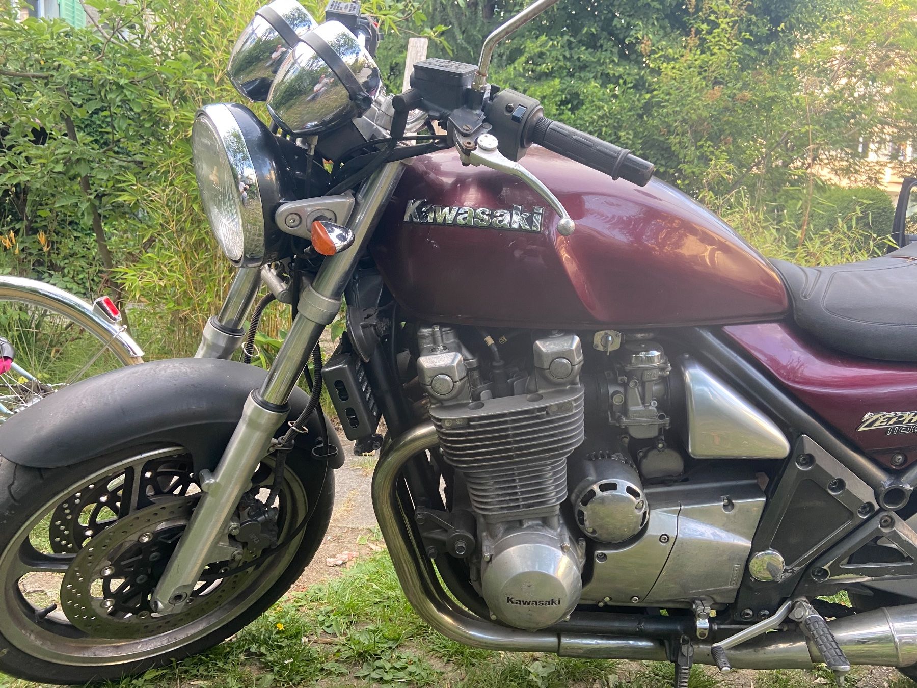 Kawasaki Touring: Kawasaki Zephyr 1100 – Usato da Meilen venduto da rowland534
