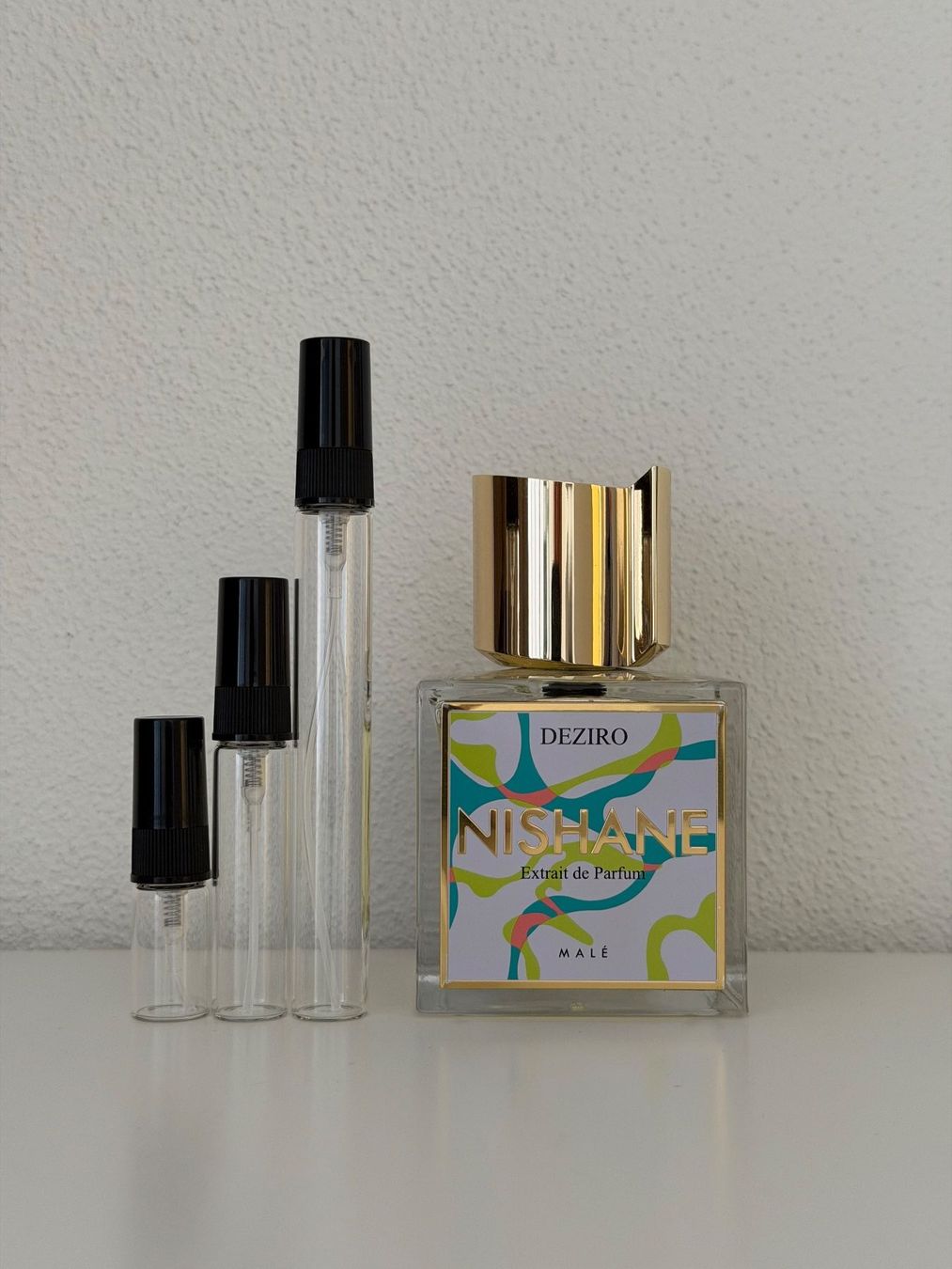Nishane Parfums & Eau de Toilette: Nishane Deziro | Abfüllung | A-Post Gratis – D'occasion à Winterthur par try_b4_u_buy_8400