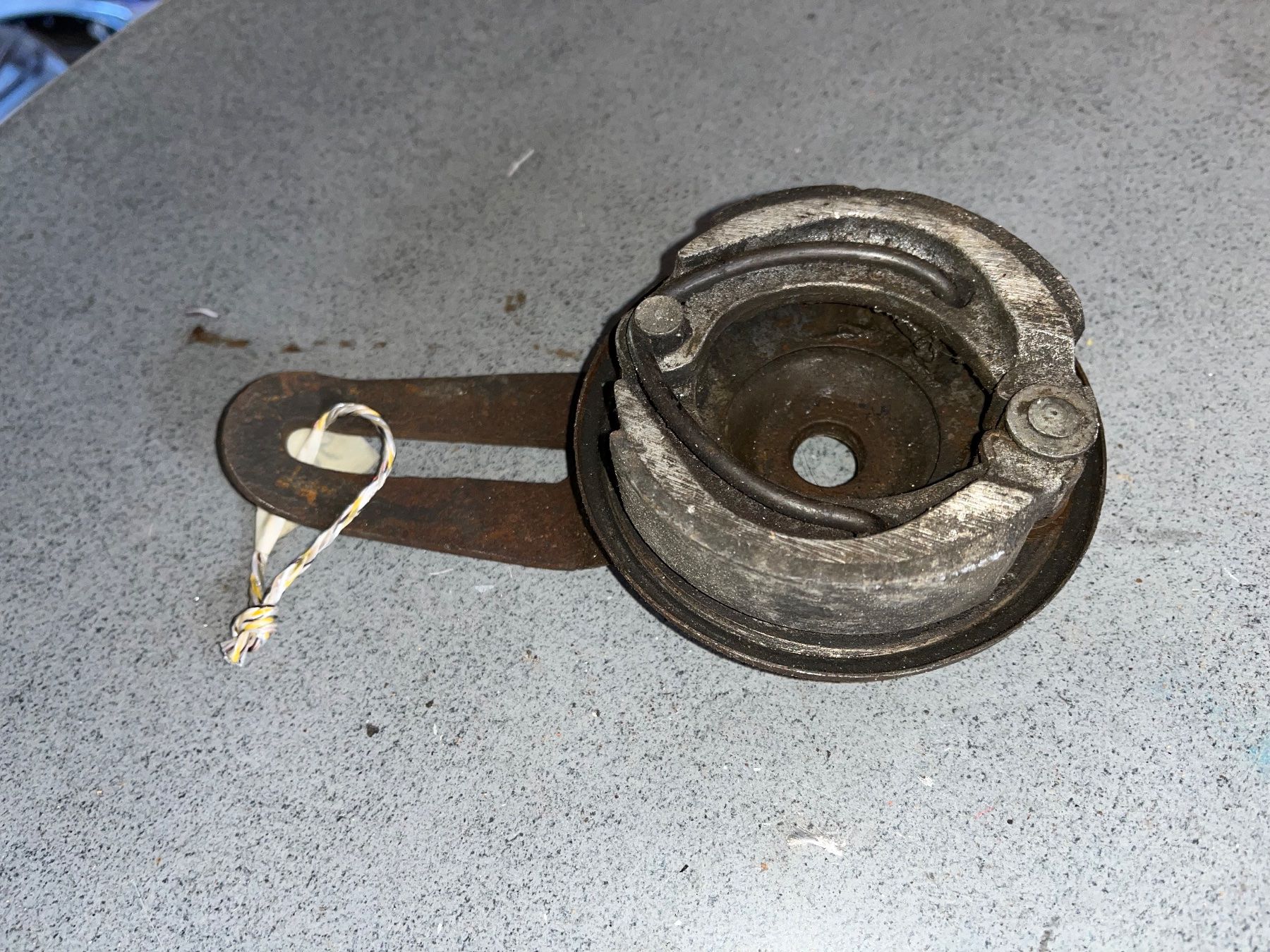 Sachs Parti ricambio per ciclomotori: Sachs Mofa Bremsankerplatte – Usato da Fahrni b. Thun venduto da berger_tuning34 3