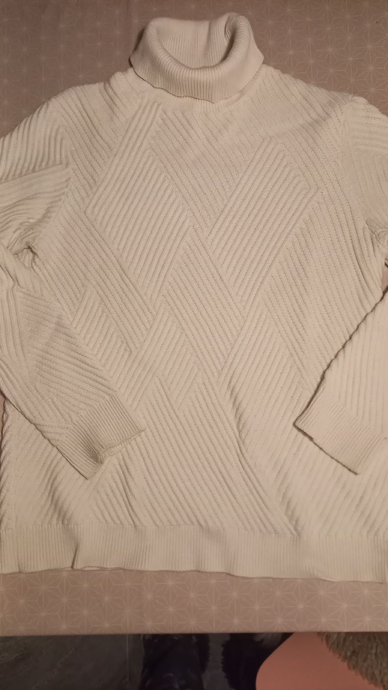 Pullover & Sweatshirts: Rollkragenpulli, Wo/Bw – Gebraucht aus Vogorno von fra_k22j 4
