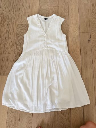 Kleid Gr. XS Vero Moda