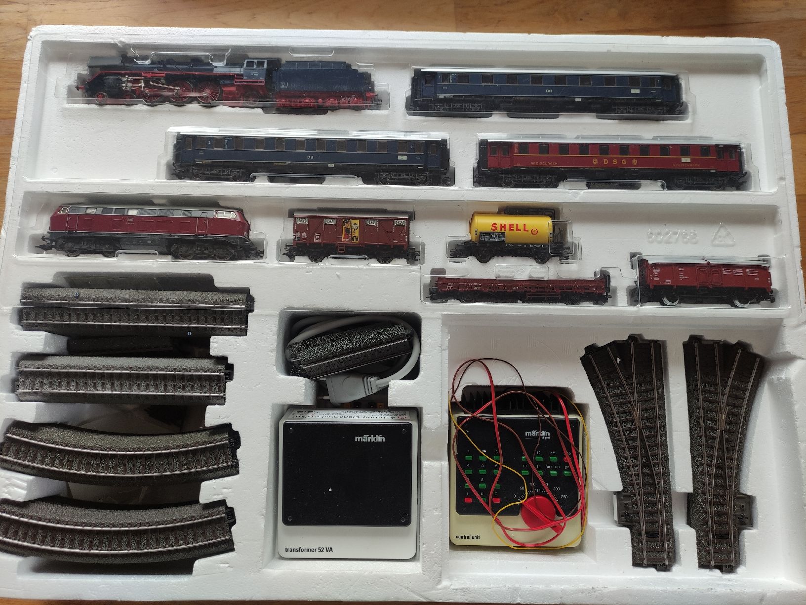 Märklin Modellini di ferrovie: Märklin 29845, H0 Digital Starterpaket – Usato da St. Gallen venduto da Pintador 1