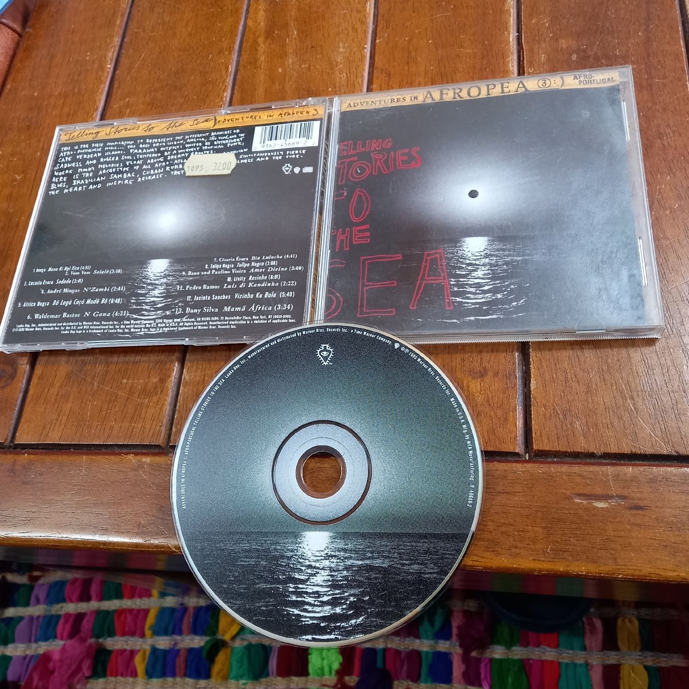 CD: afropea - telling... – Usato da St-Cergue venduto da VeganWarrior