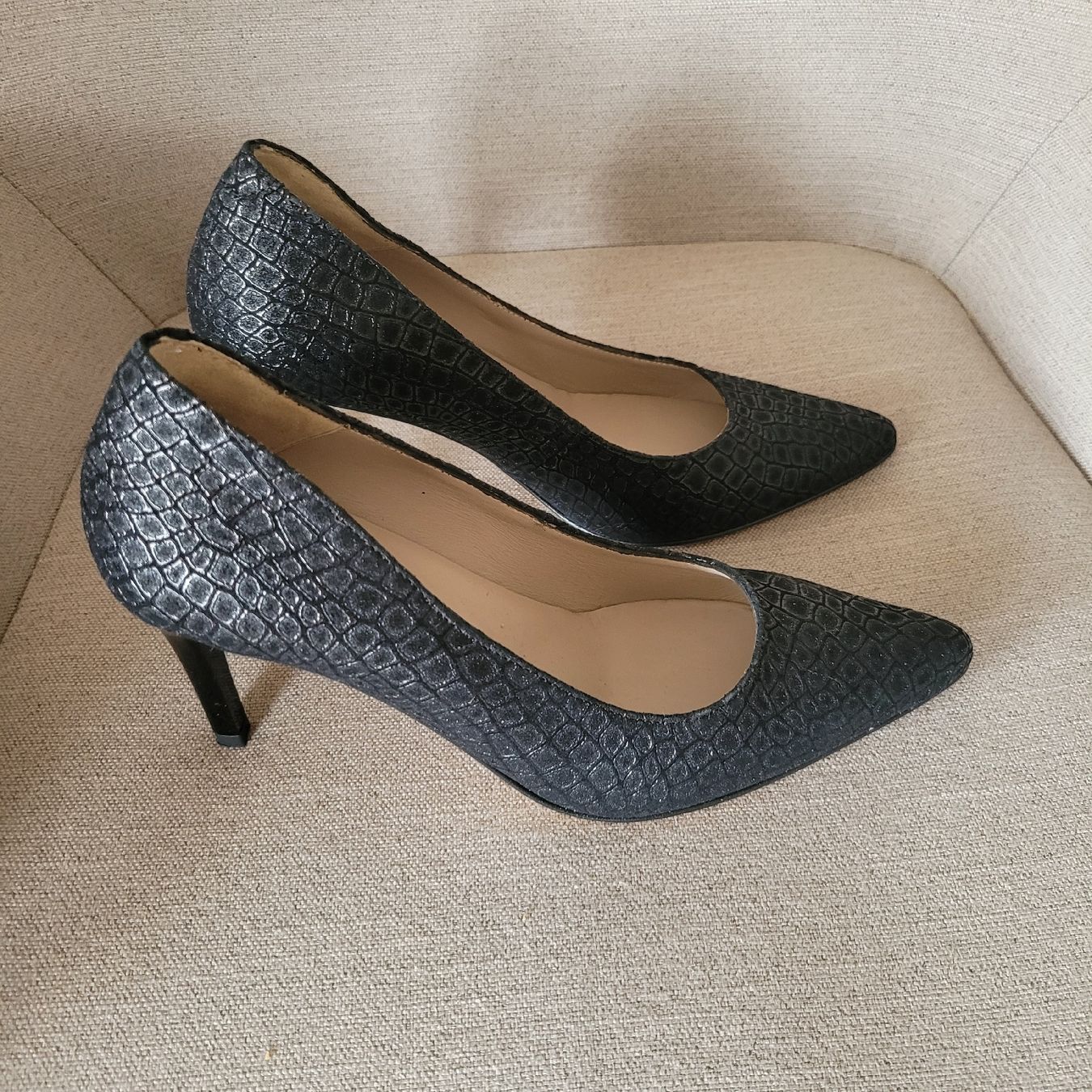 Damenschuhe: Pumps von Ana Sausa – Gebraucht aus Schmerikon von 7855 1