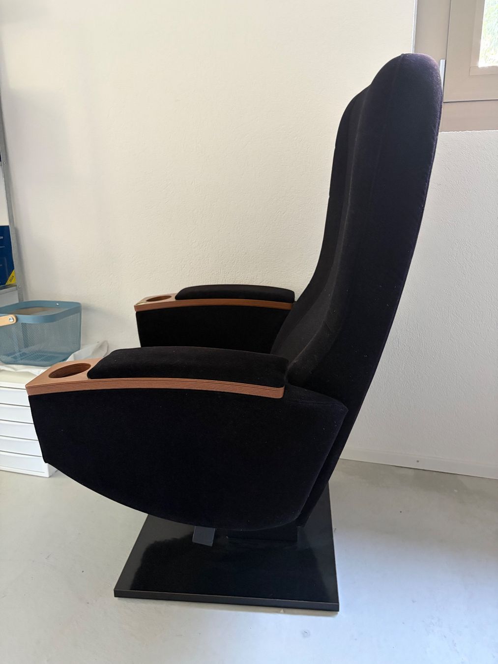 Stühle: Kinostuhl Blue Cinema – Gebraucht aus Bülach von sel_z6yp 2