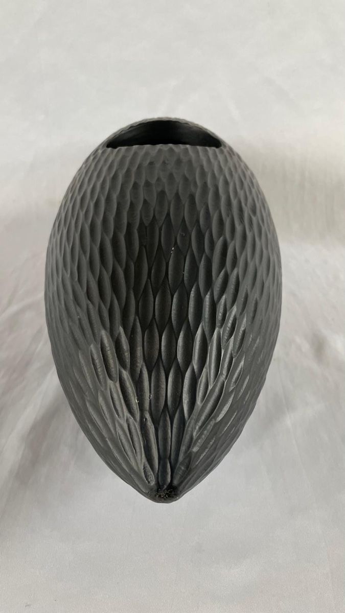 Vasi & Recipienti: Black design vase special – Usato da St. Niklausen LU venduto da lau_259n 2