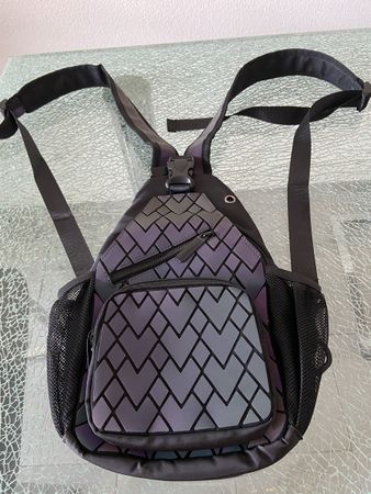 Neue modische Umhängetasche mit div. Lichteinfall(Farben)