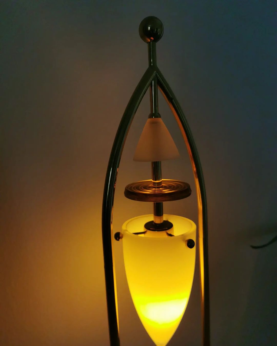 Lampade: Lampe Rocket Leola Design 80s – Usato da Vésenaz venduto da Angela.C3 2