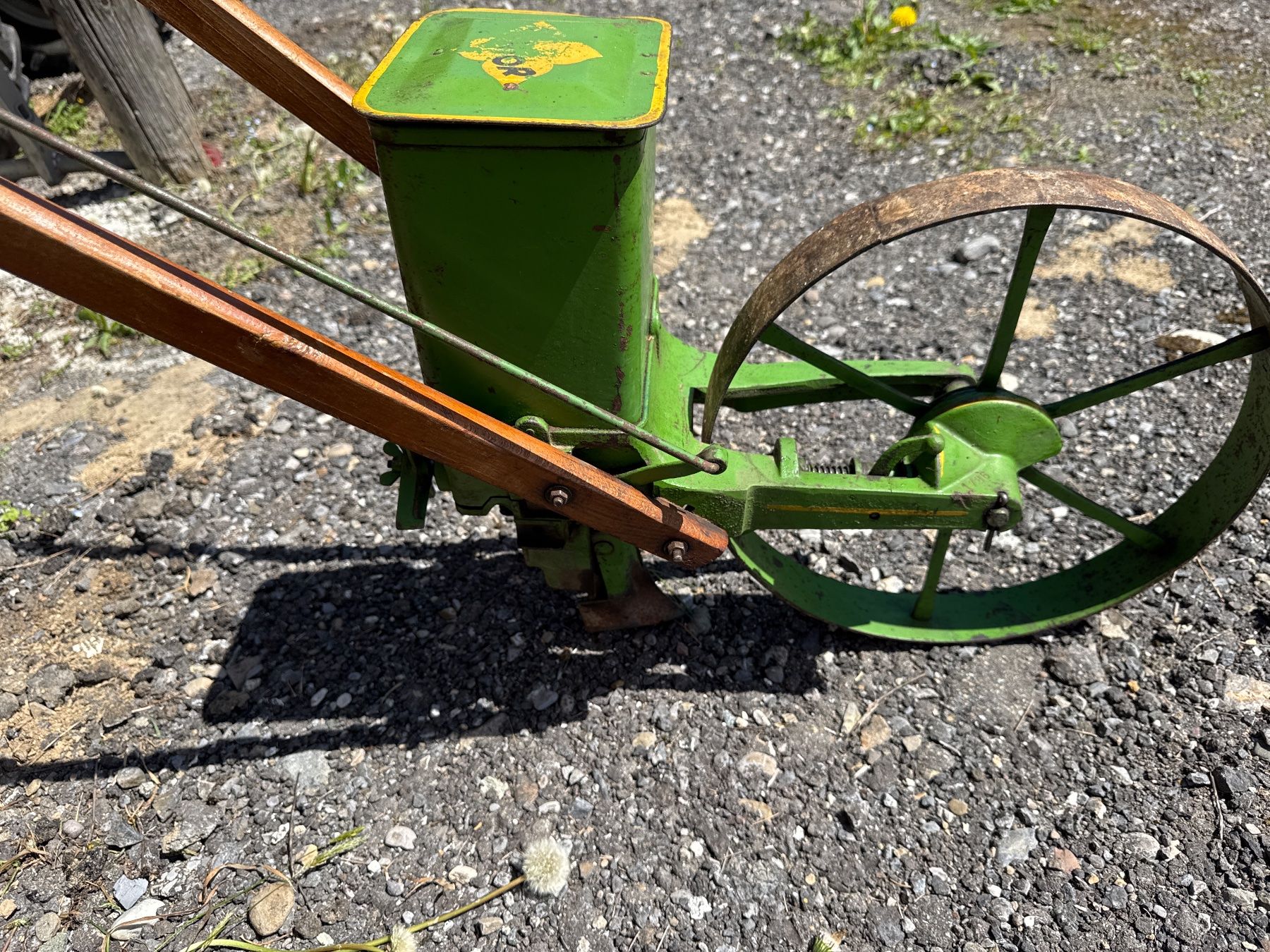 Tutte le macchine: Vintage  Einzelkornsämaschine, Deko 49 – Usato da Gettnau venduto da maha1957 1
