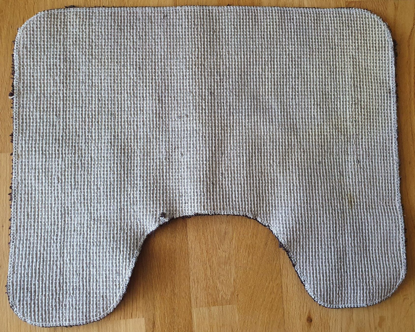 Teppiche: Petit tapis pour salle de bain – Gebraucht aus Court von Jovi2 1