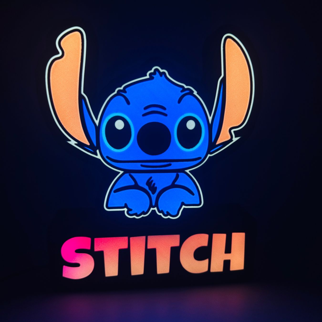 Lampade: Lightbox lampe led STITCH RGB – Nuovo (secondo la descrizione) da Vicques venduto da PAMB3D 3