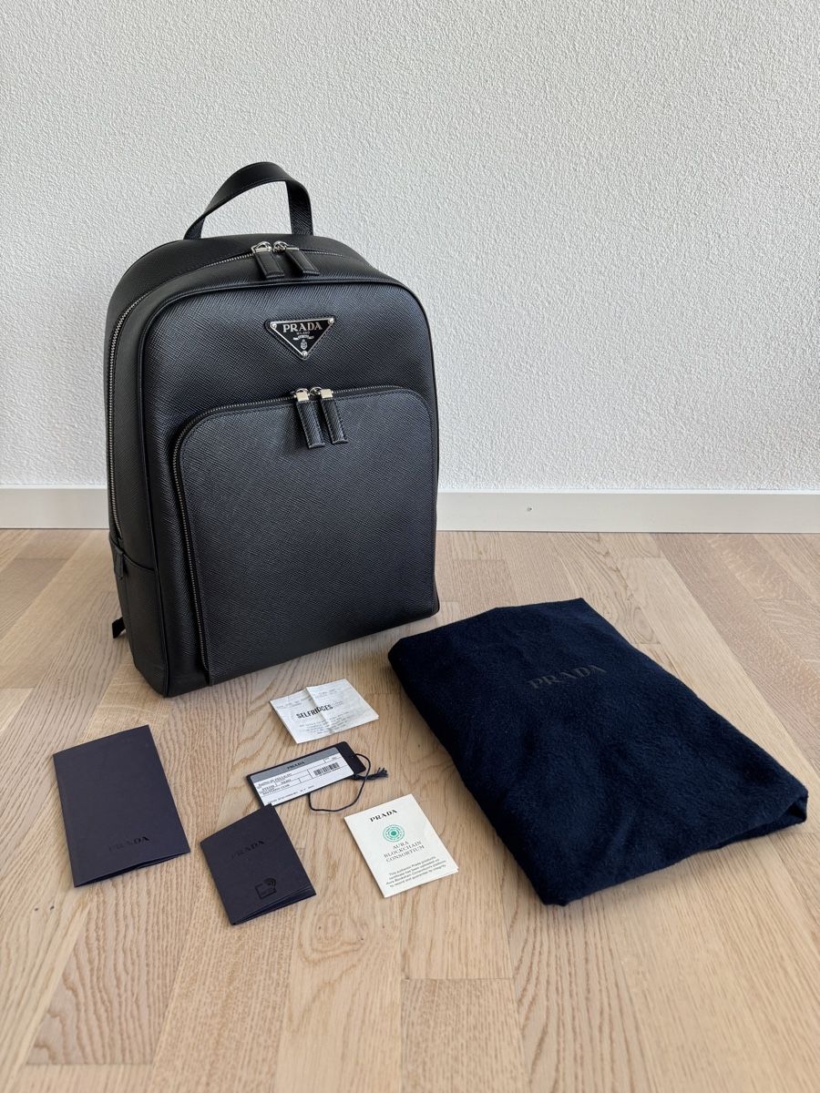 Prada Zaini: Prada Rucksack schwarz – Nuovo e nell'imballaggio originale da Zürich venduto da Le_Rocker 3