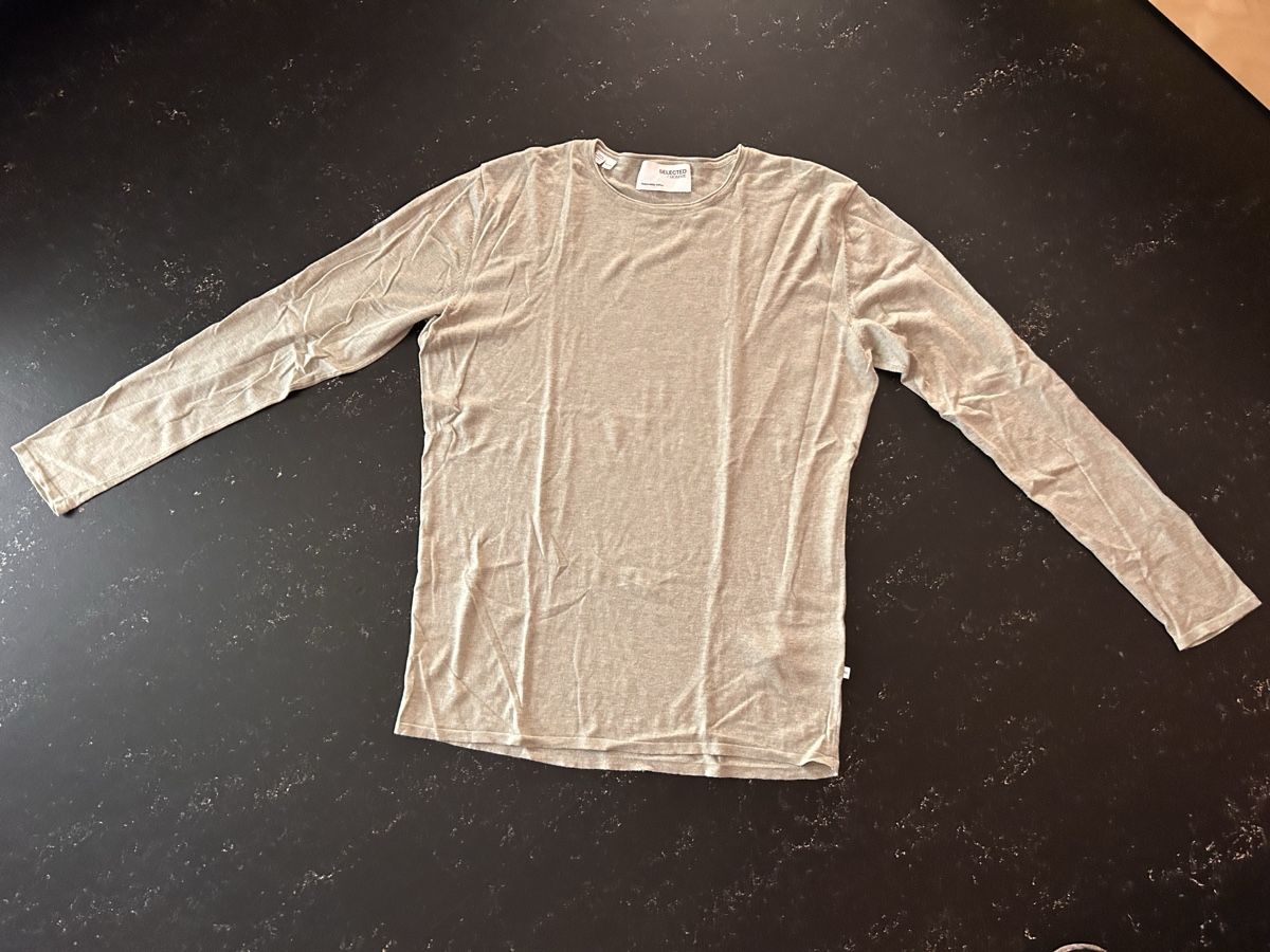 Selected Pulls & Sweat-shirts: 2 Selected Longshirts – D'occasion à Kirchdorf AG par Rossini1
