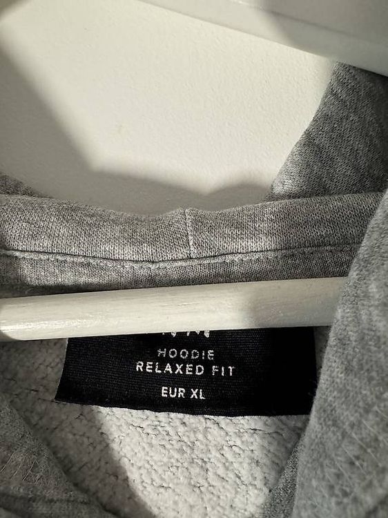 Pulls & Sweat-shirts: Kaputzenpullover – D'occasion à Bleienbach par lau_y2vh 1