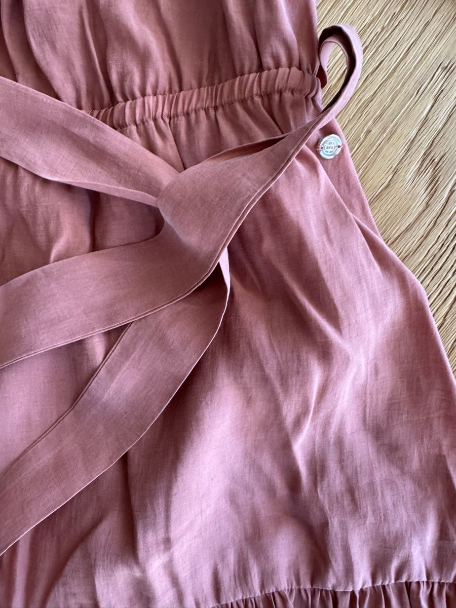 Massimo Dutti Vestiti & Gonne: Neu Kleid von Massimo Dutti Gr. 110/122 – Nuovo (secondo la descrizione) da Balgach venduto da zreredein 2