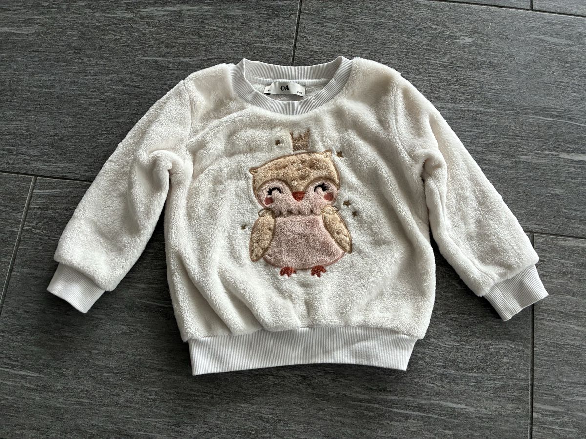 C&A Maglioni & Felpe: Winterlicher C&A Pullover mit Eule, Grösse 92 top! – Usato da Muhen venduto da Sally203
