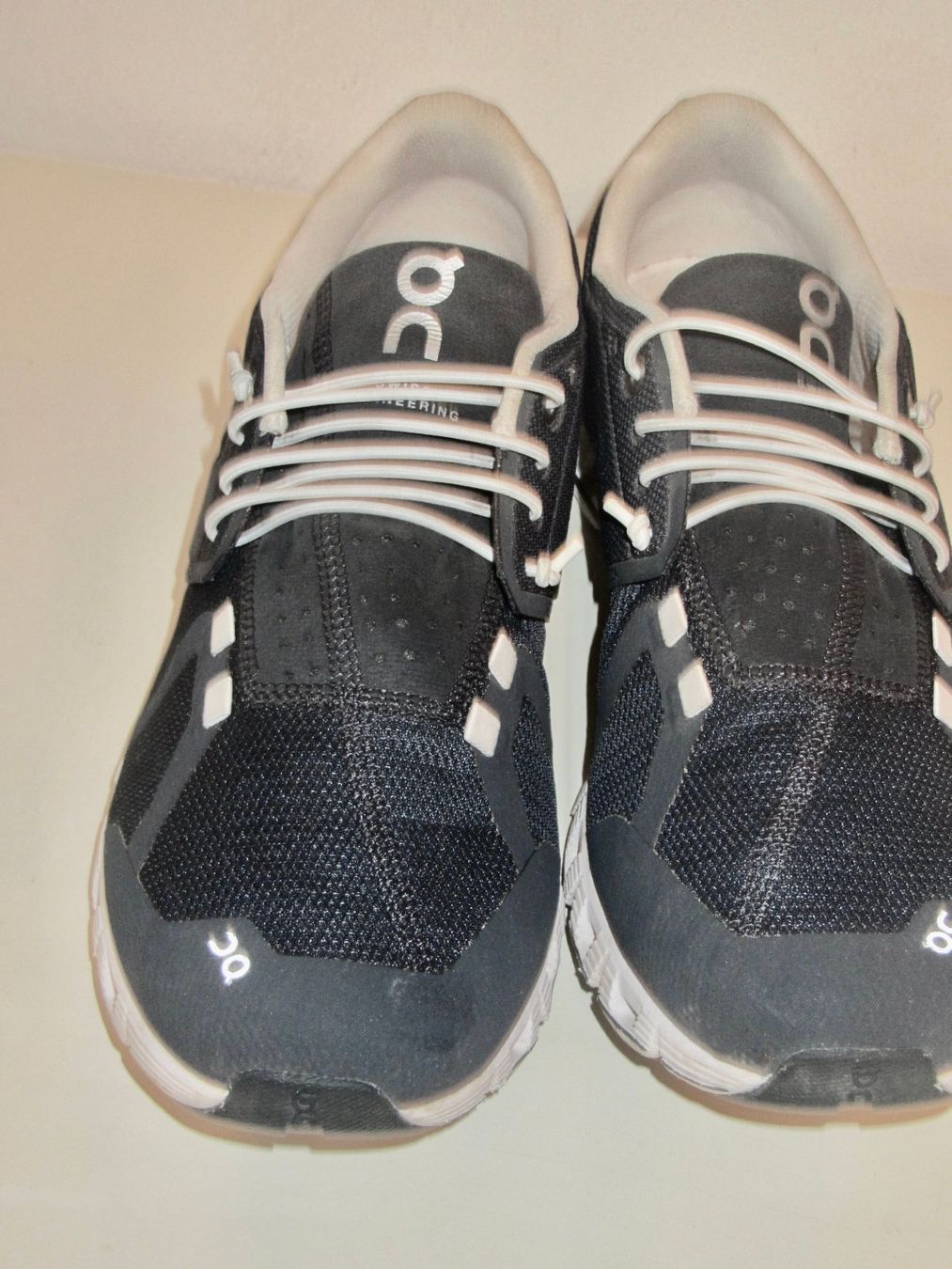 Herrenschuhe: SNEAKER SWISS ENGINEERING ON RUMING – Gebraucht aus Murten von Selliot 1