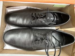 Schwarze Schnürschuhe Memphis one Gr. 35 neuwertig