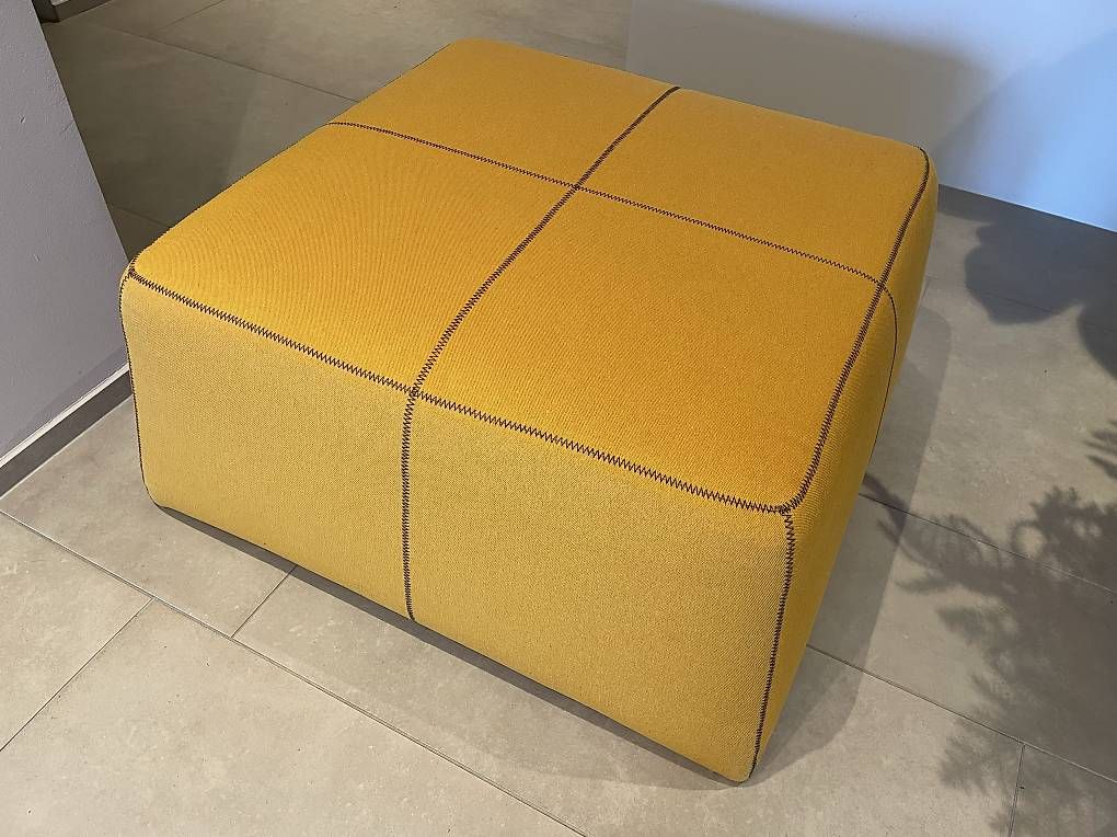 Sgabelli: Ottomane / Fusshocker / Pouf – Usato da Thalwil venduto da Suleigl 4