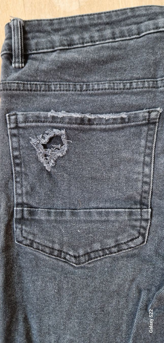 Pull&Bear Jeans: Pull&Bear Kurzhose, Jeans, Slim Fit – Usato da Muri b. Bern venduto da mlu_vgj7 4