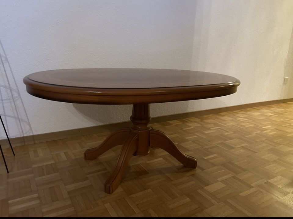 Tische: Tisch aus hochwertigem Kirschbaum Holz – Gebraucht aus Bern von lyd_2skg 2