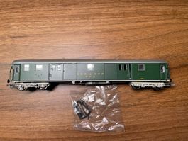 Roco schwerer Gepäckwagen RIC der SBB in DC