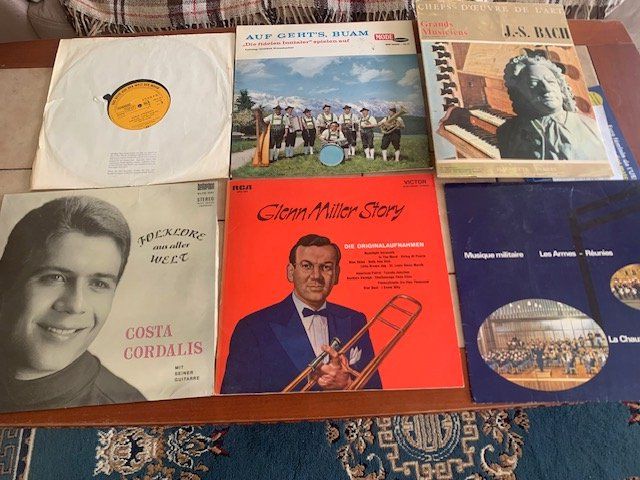 Dischi in vinile: vinyles 1960-1970 – Usato da sion venduto da domino63 2