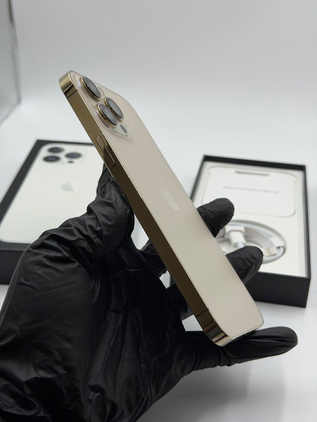 Apple Telefoni cellulari / Smartphones: Apple iPhone 13 Pro - 128 GB | Batterie 100% – Usato da Chur venduto da ReplaceHub 5