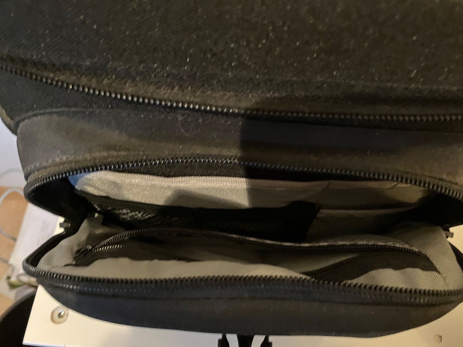 Lowepro Borse: Fototasche Lowepro Nova 2 AW – Usato da Walliswil-Nbipp venduto da Waggis52 2