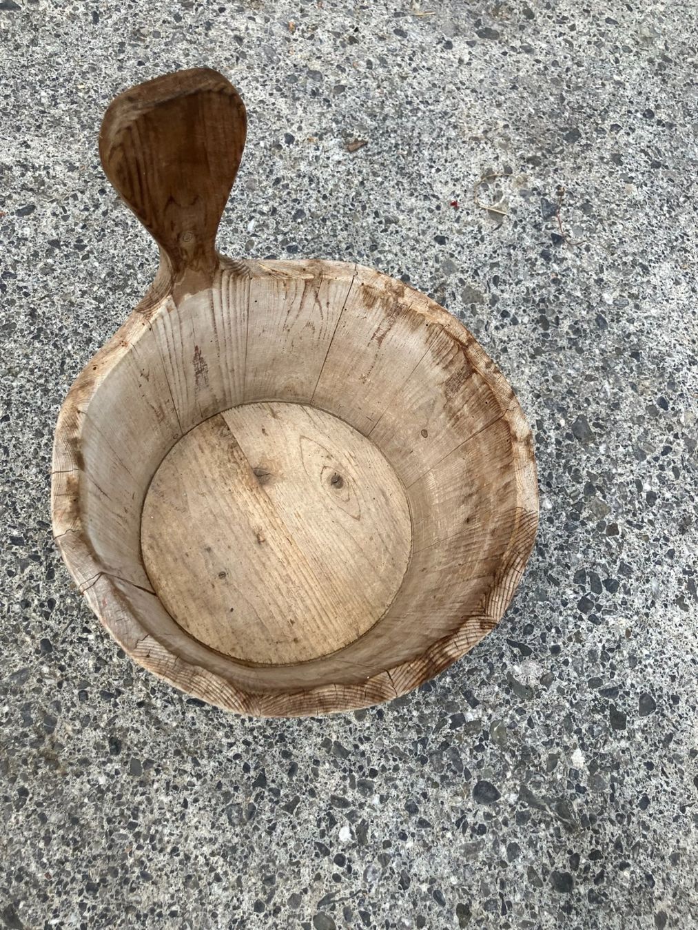 Alle Dekorationen: Holzbehälter Tausse Antik – Gebraucht aus Küssnacht am Rigi von Bux01 1