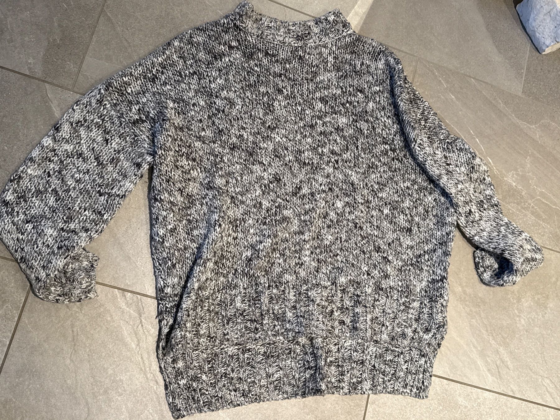 C&A Maglioni & Felpe: Strick Pulli, grosszügiges M – Usato da Amriswil venduto da used2use 1