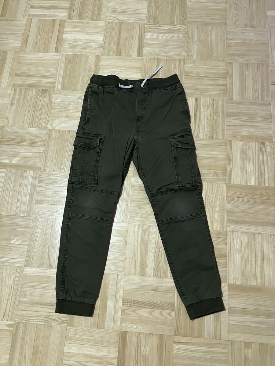 H&M Pantaloni: Cargo Hose im Gr. 152 – Usato da Dietikon venduto da Seviii80