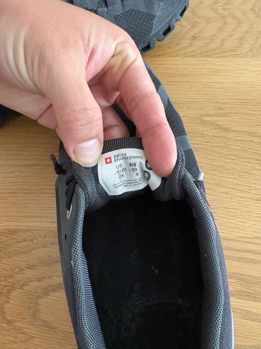 On Scarpe da donna: On Schuhe 39 – Usato da Zürich venduto da geo_hl5g 3