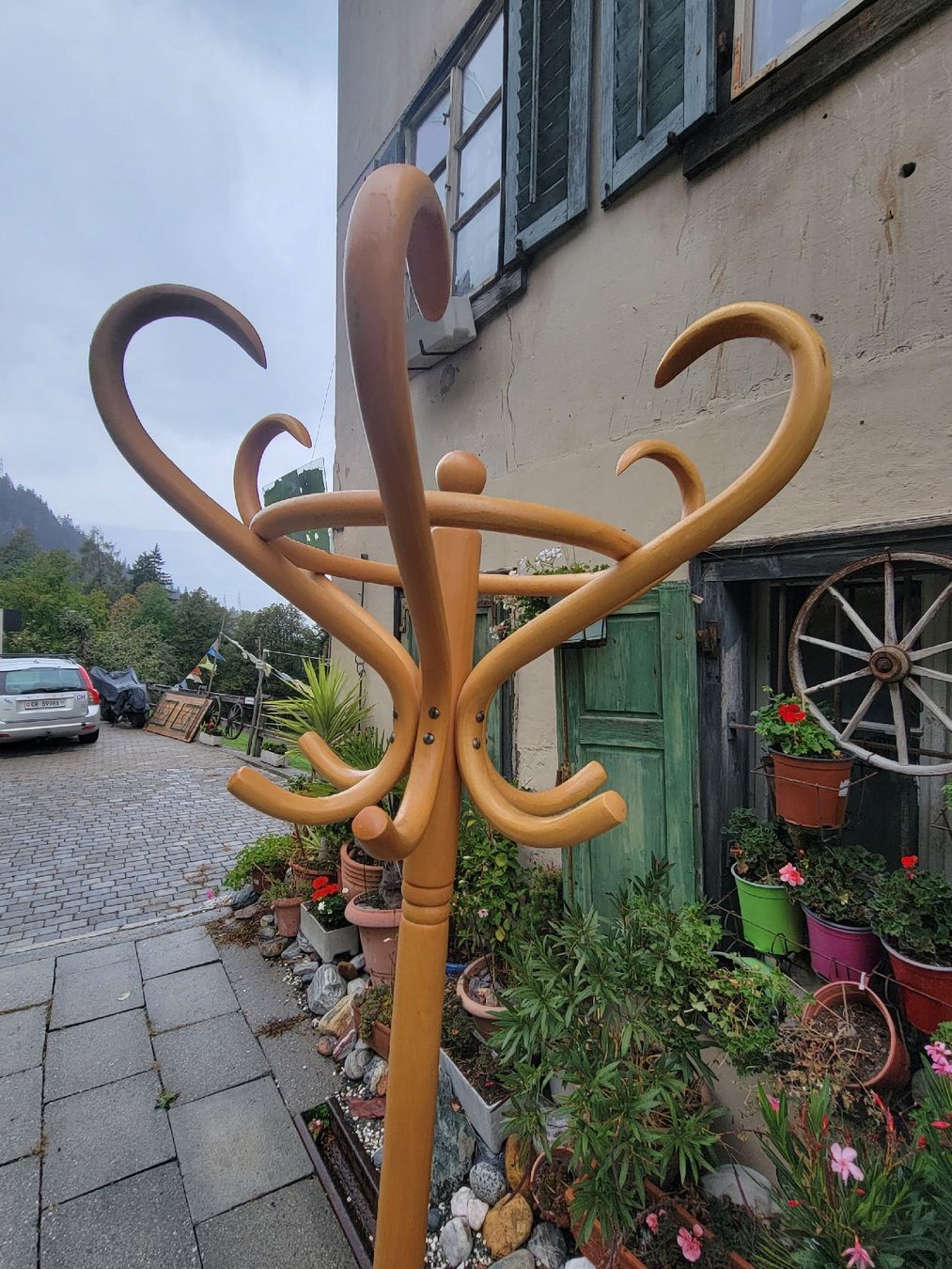 Thonet Porte manteau: Garderobenständer Thonet – D'occasion à Sils im Domleschg par platin01 1
