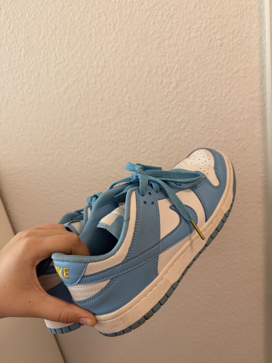 Nike Scarpe da donna: Nike Schuhe – Usato da Zürich venduto da sel_p85c