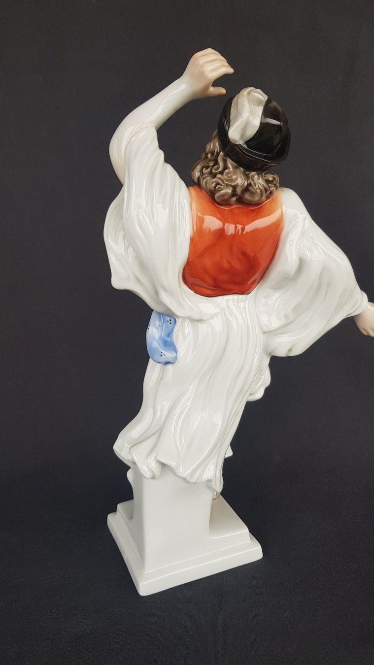 Herend Statuette: Herend - Ungarischer Volkstänzer  -  aus  Schweizer Sammlung – Usato da Horw venduto da Kunstreich7 4