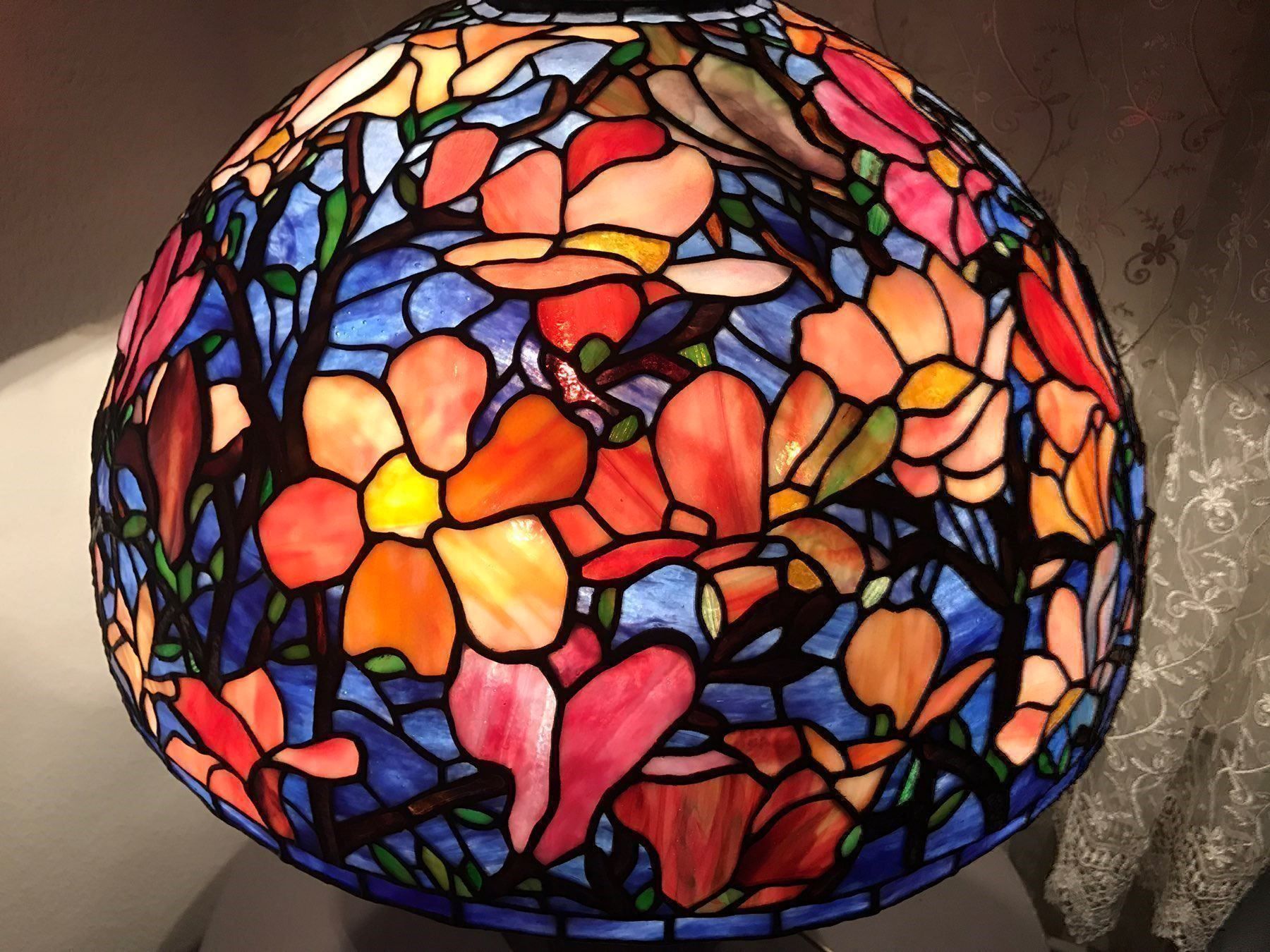 Lampade: TIFFANY GLAS LAMPE "MAGNOLIA" – Nuovo (secondo la descrizione) da Volketswil venduto da rerererarara 3