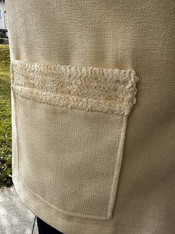 Jacken: Leichte Blazer-Jacke cremeweiss, Gr. 44 – Gebraucht aus Thalwil von and_fdf5 3
