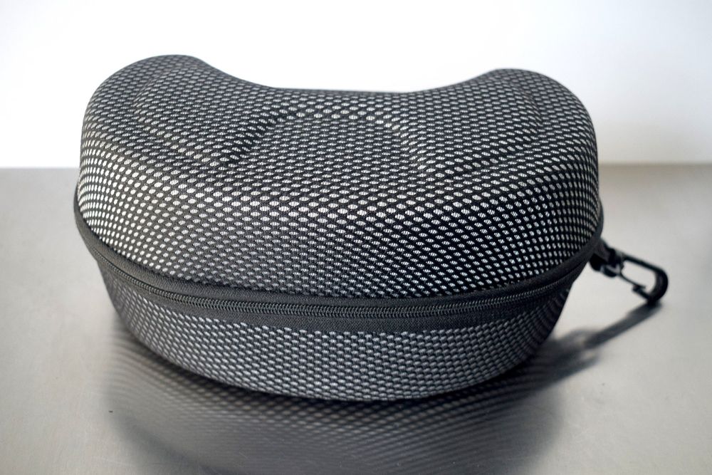 4er Pack Denim Brillenetuis Mit Karabiner - Leichte & Stoßfeste Brillentaschen