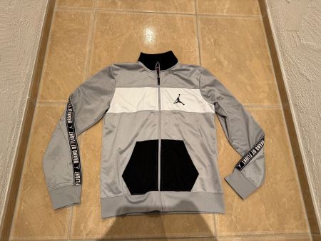 Jordan neue Sportjacke, 13-15J 163-175