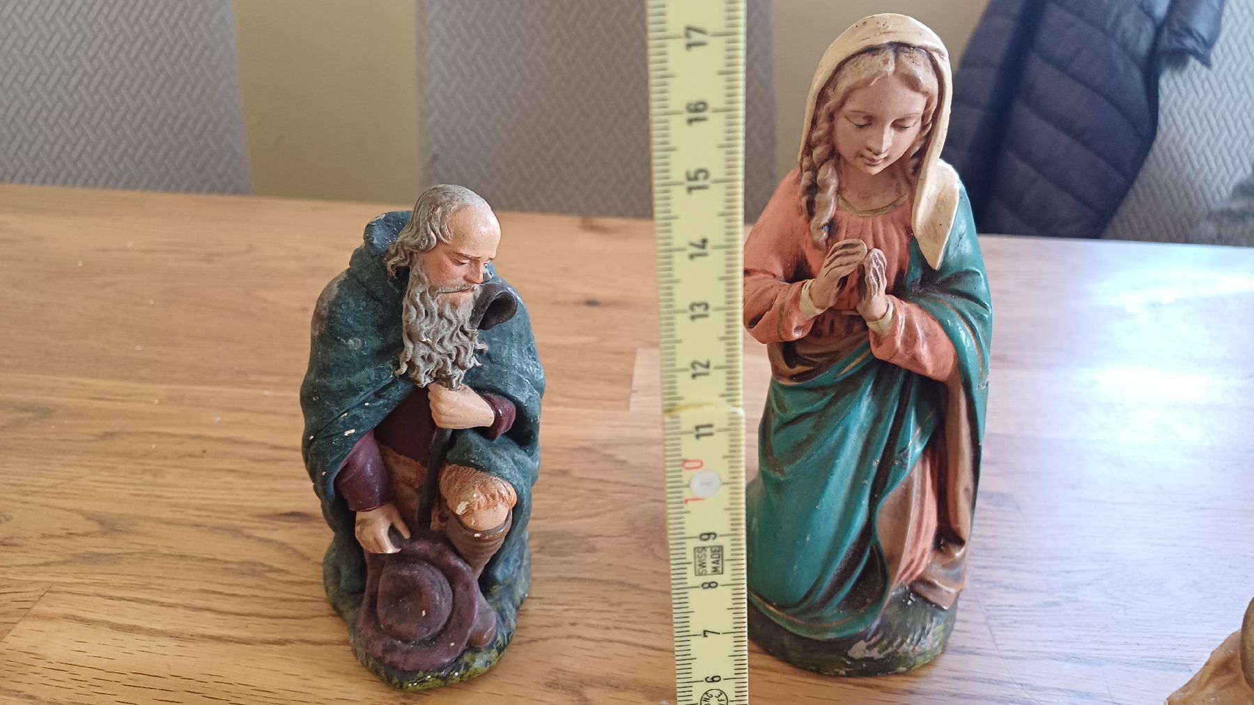 Statuette: Weihnachtskrippe Krippenfiguren Set 4-teilig Vintage – Usato da Flawil venduto da Naphtali 7