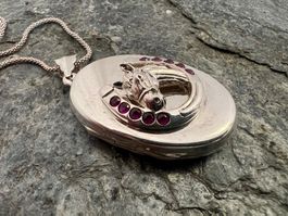 Medaillon Amulett Pferd Hufeisen Silber Rubine - für Fotos